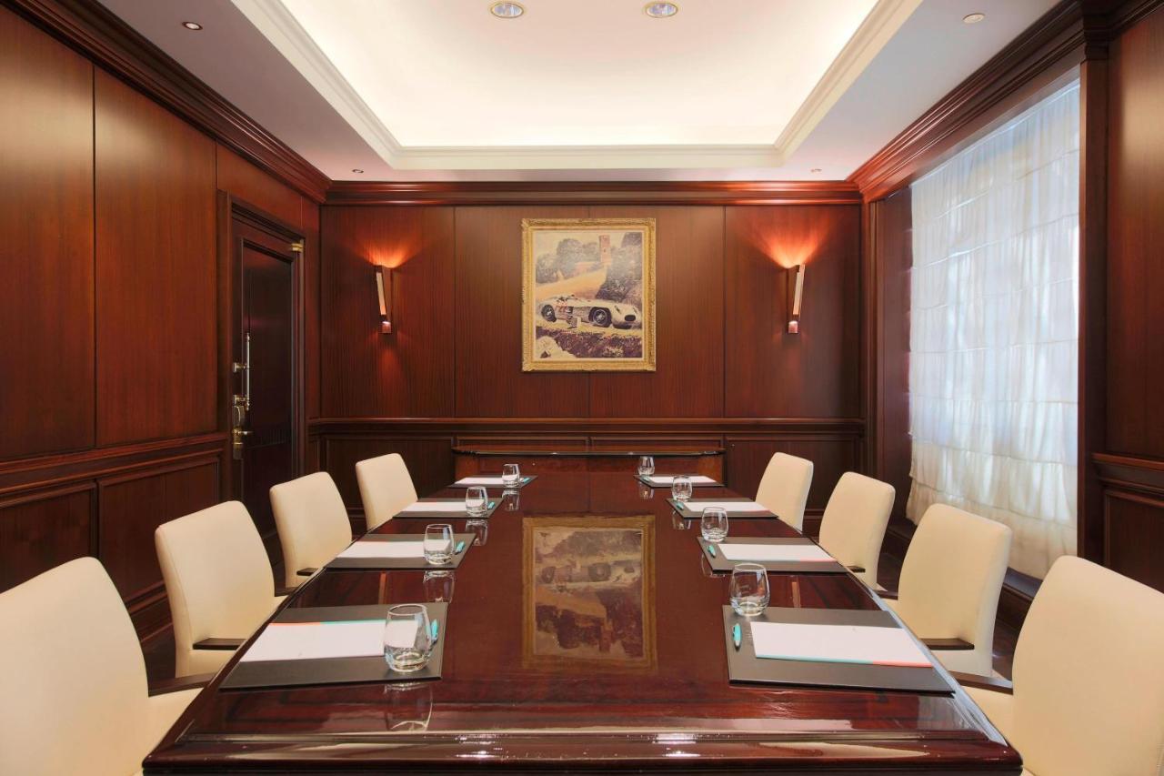 Le Méridien Stuttgart Exterior foto Boardroom