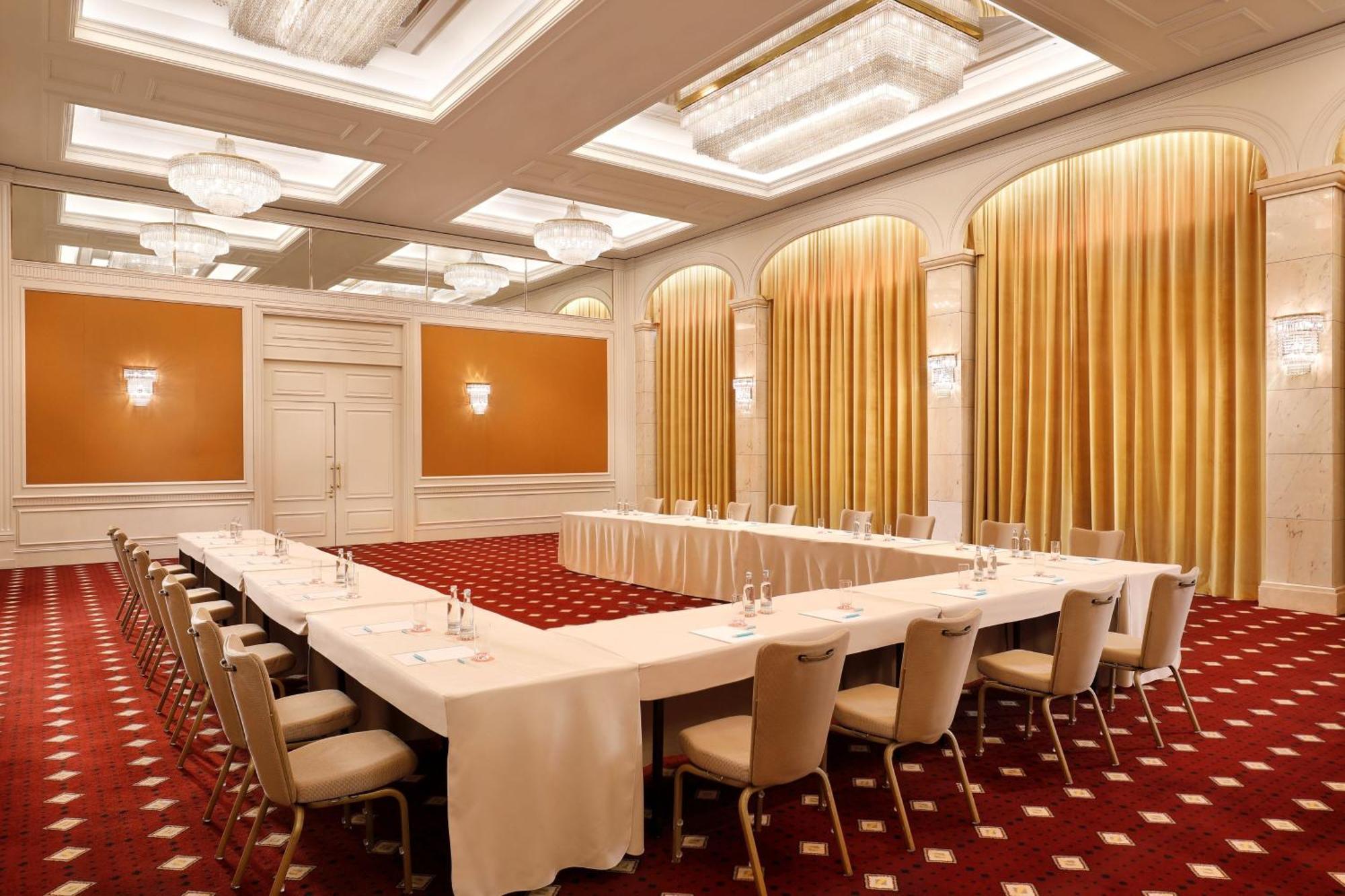 Le Méridien Stuttgart Exterior foto Meeting room